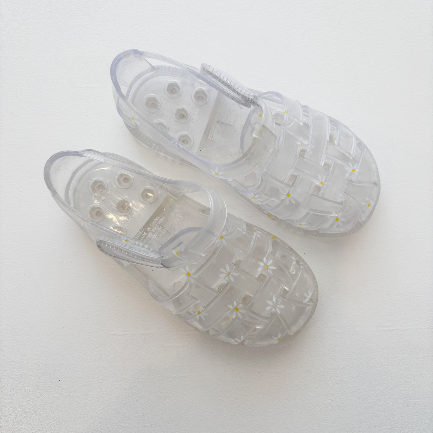 Daisy Print Jelly Sandals (7C)