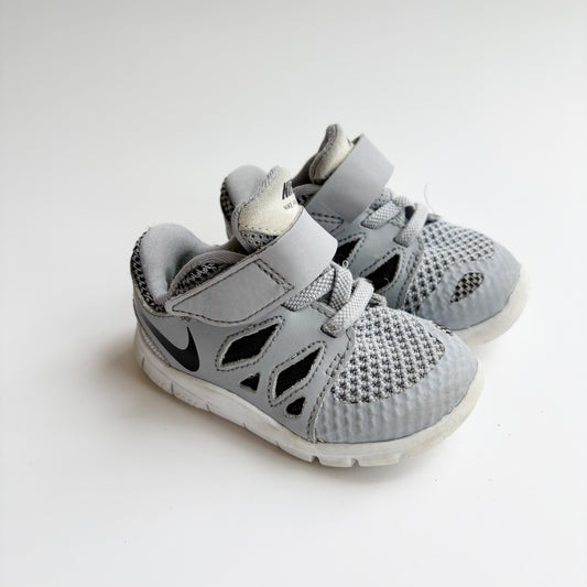 Grey Velcro Sneakers (5C)