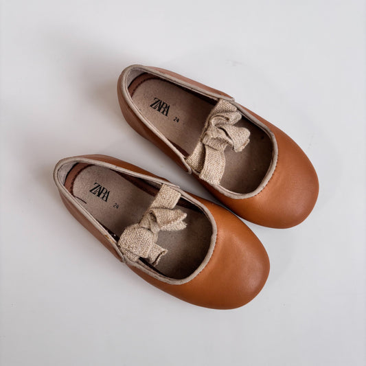 Tan Ballet Flats (EU24/8C)