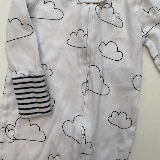 Black + White Cloud Sleeper