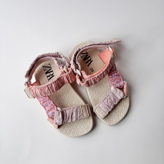 Patchwork Sandals (EU26/9-9.5C)