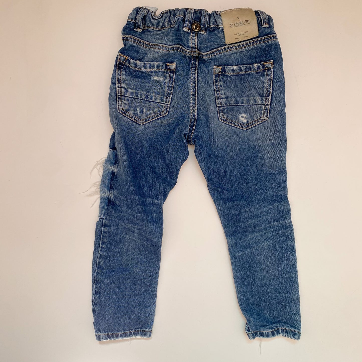Distressed Jeans (5T)