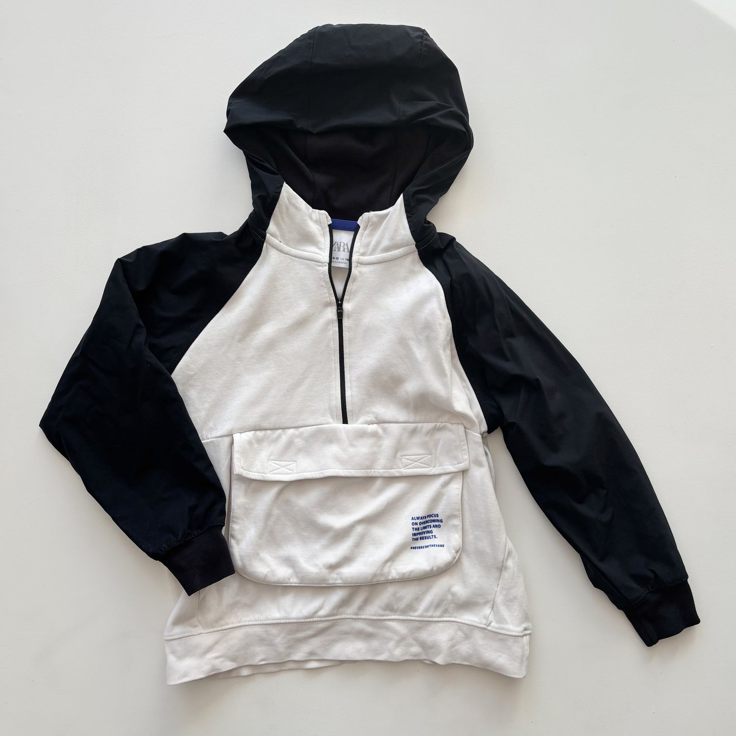 Athletic Style Hoodie (10Y)