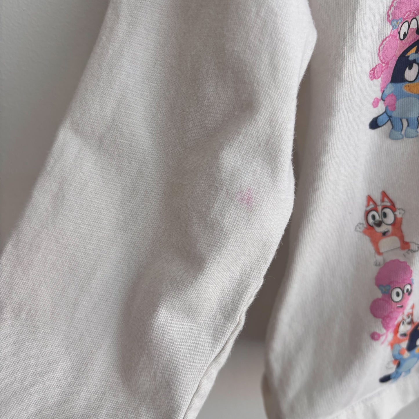 LOVE Character Shirt (3-4Y)