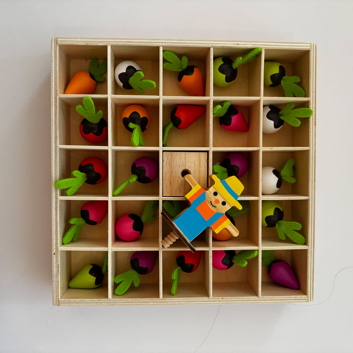 Vegetable Garden Memory Game (3Y+)