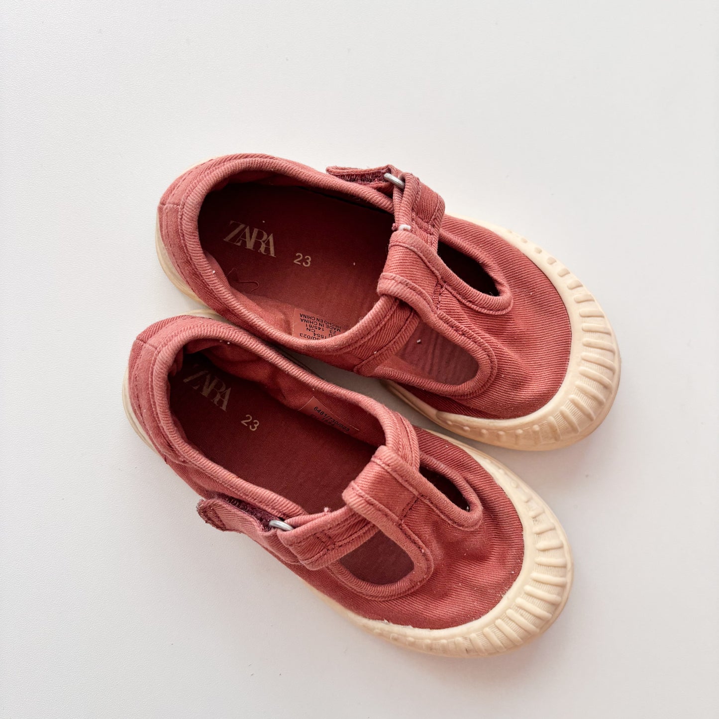 Canvas Mary Janes (23/7C)