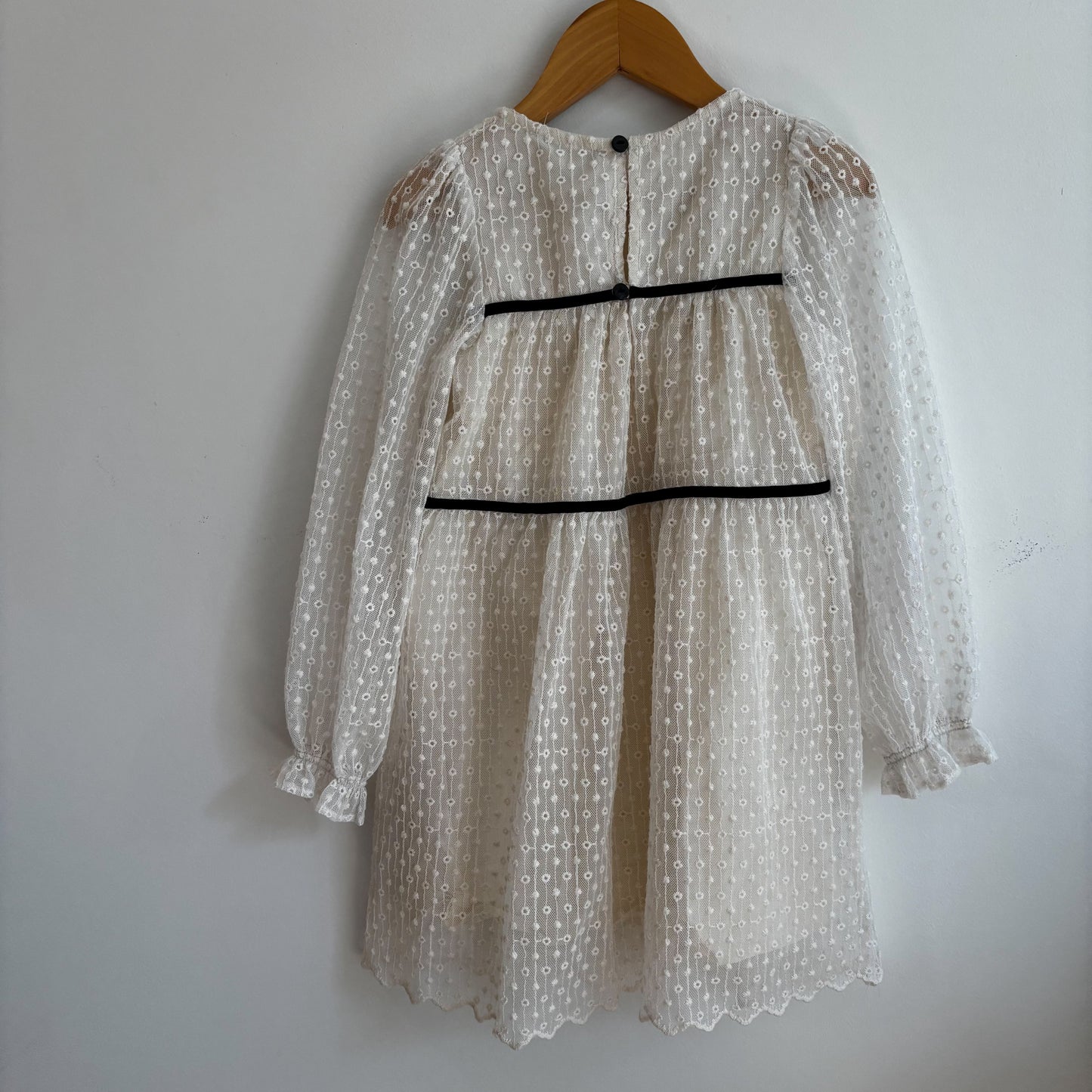 White Lacey Dress (5Y)