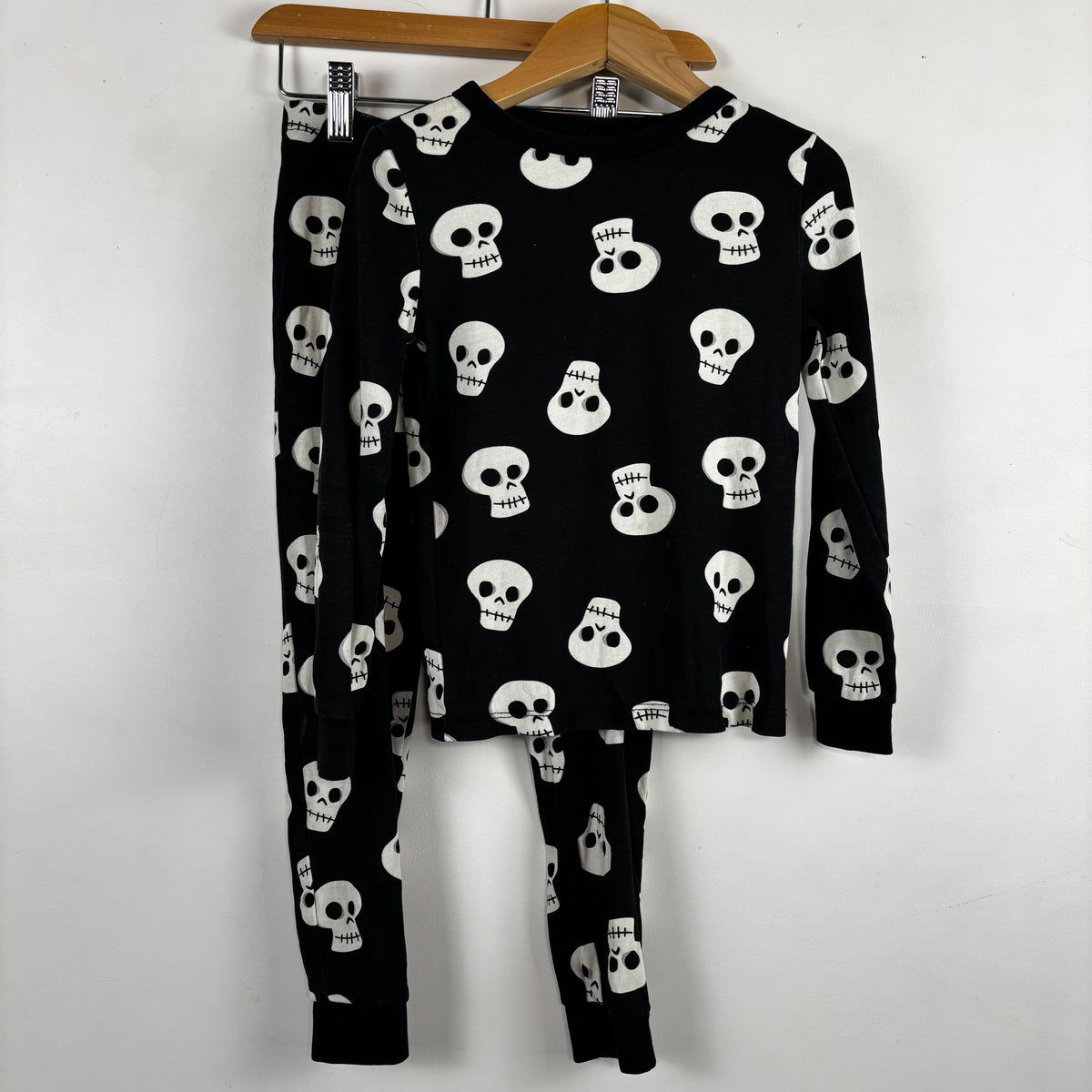 Skull Pattern Pajamas (5Y)