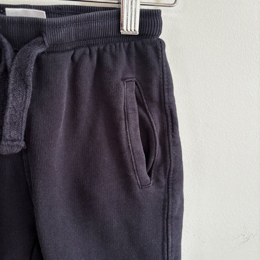 Black Joggers (3-4Y)