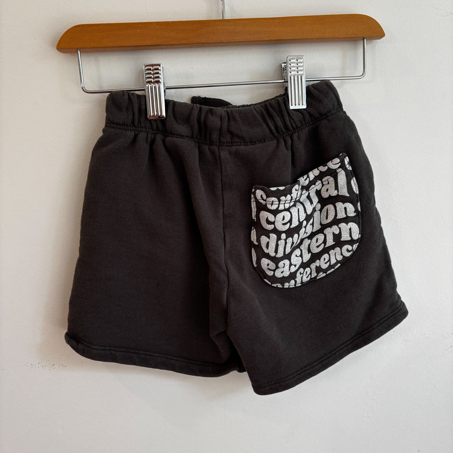 NBA Sweat Shorts (6Y)