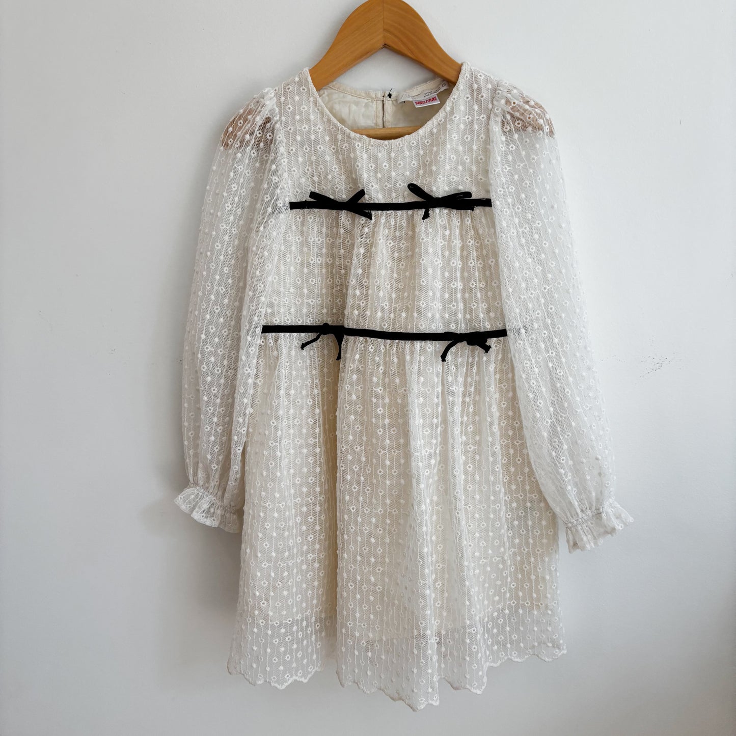 White Lacey Dress (5Y)