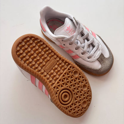 Sneakers with Elastic Laces (7C)