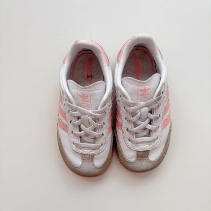 Sneakers with Elastic Laces (7C)