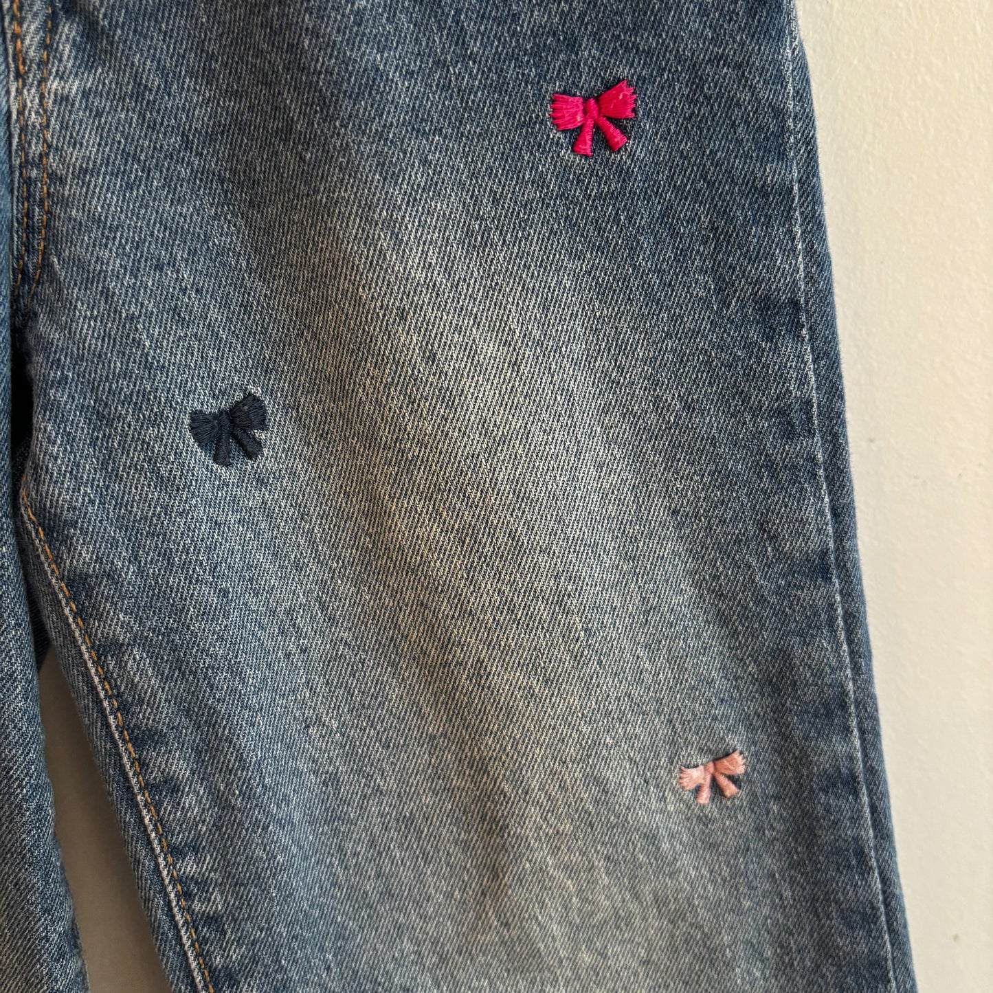 Embroidered Bow Jeans (5Y)