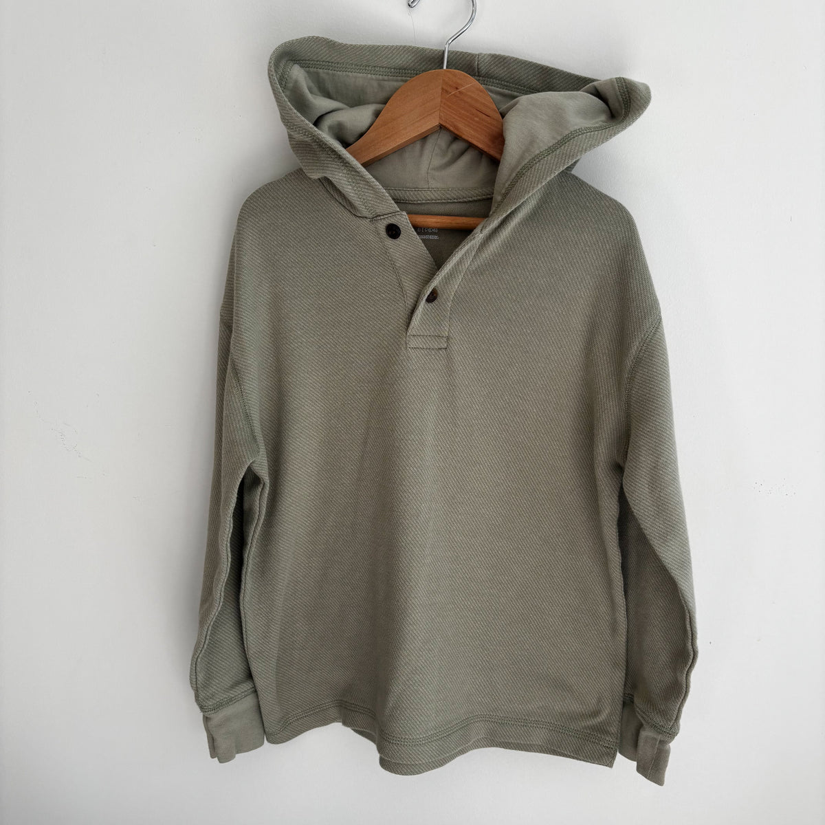 Hooded Long Sleeve Shirt (6-7Y)