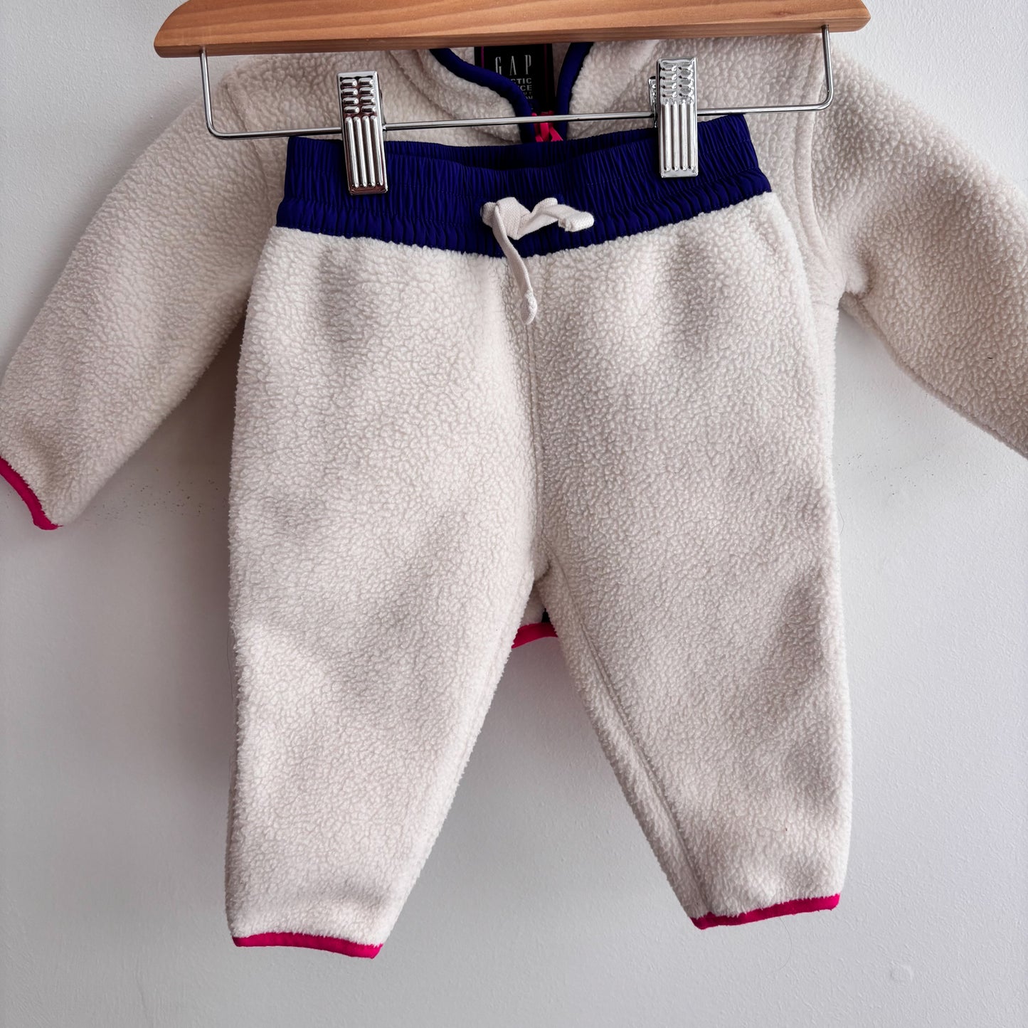 White Fleece Set (6-12M)