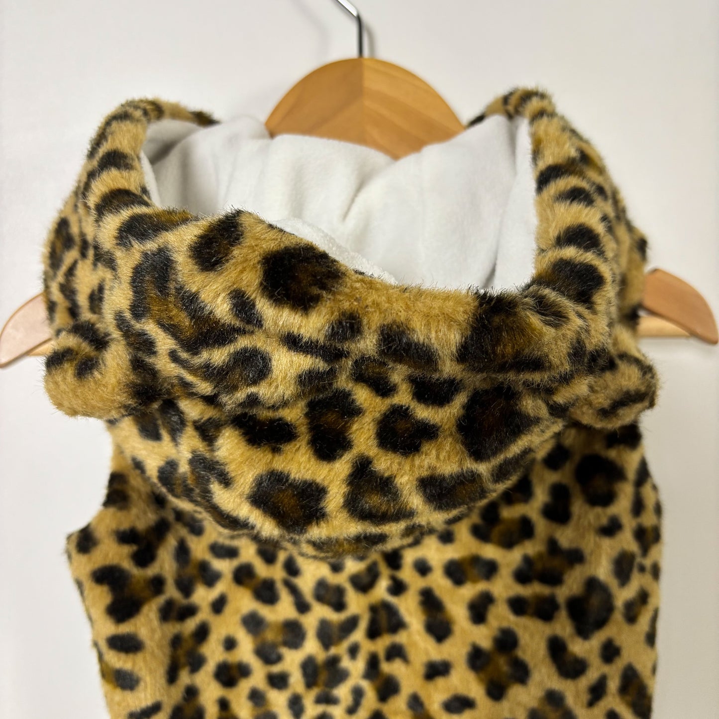 Plush Leopard Vest w/ Hood (2T)