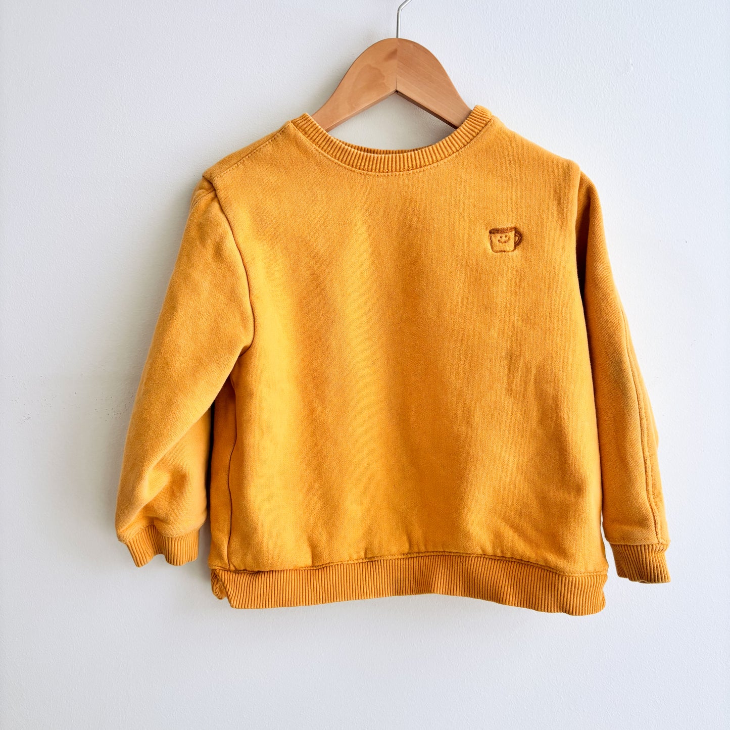 PLAY - Embroidered Mug Sweatshirt (3-4Y)