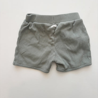 Green Ribbed Shorts (4T)