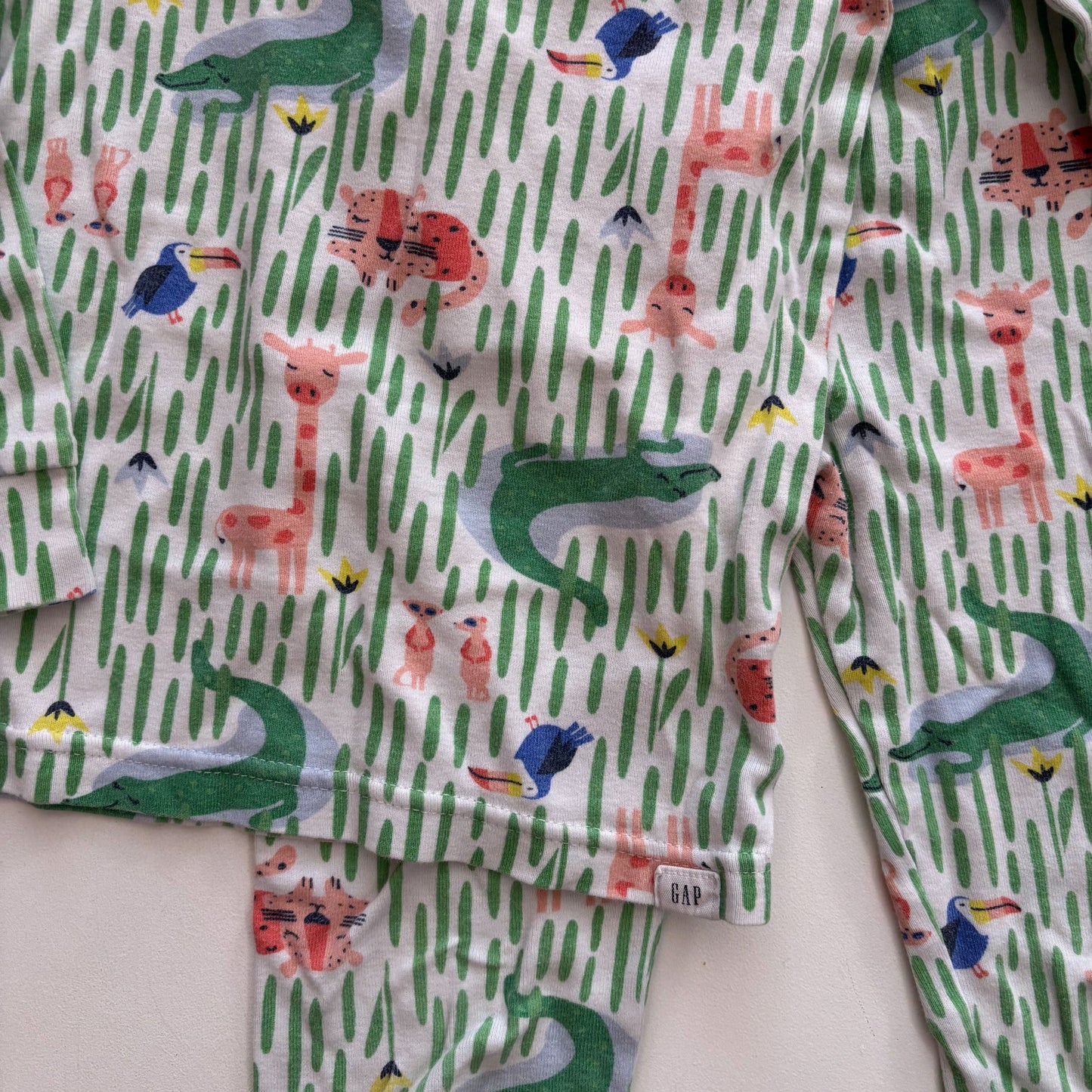 Jungle Print Pajamas (4T)