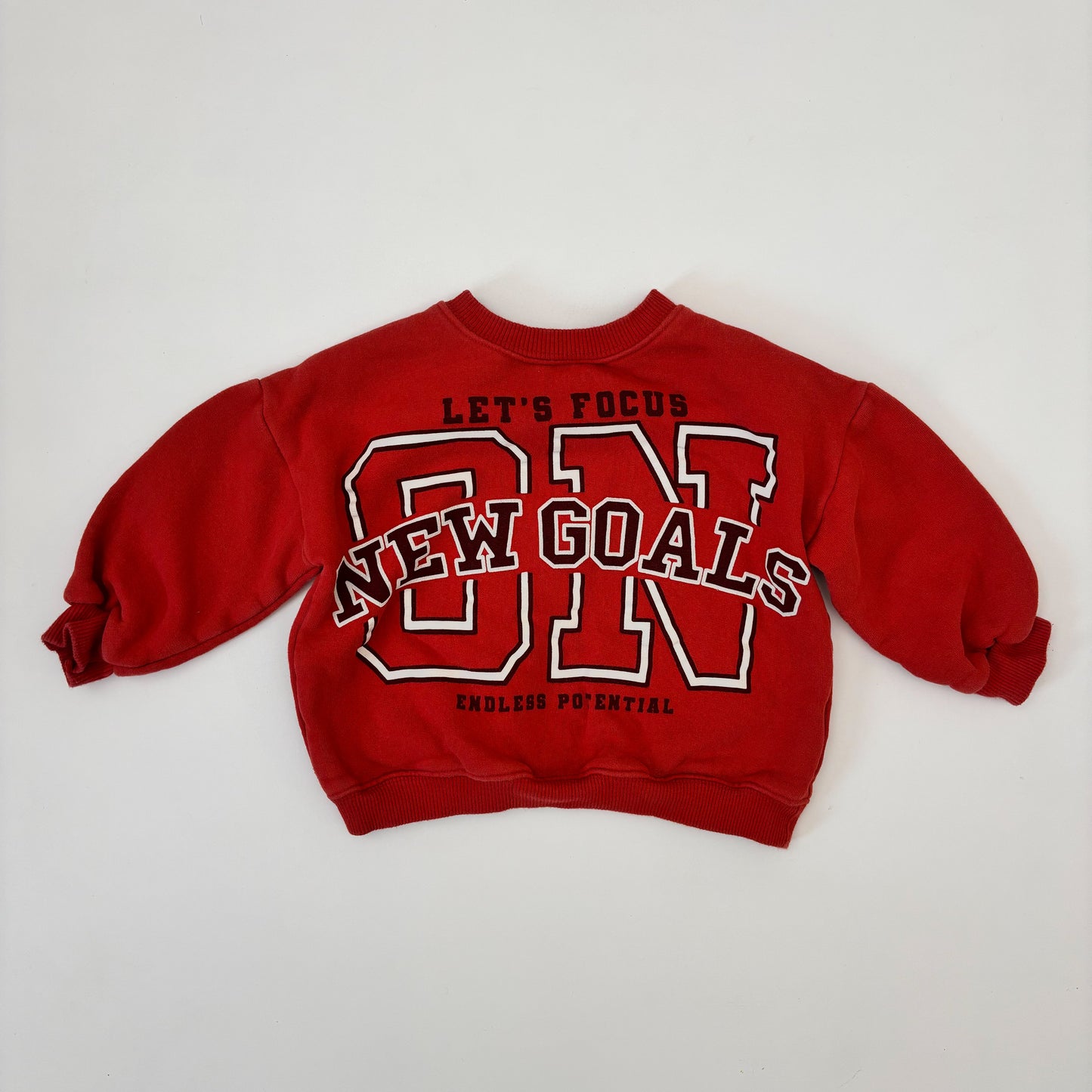 Red Crewneck (2T)