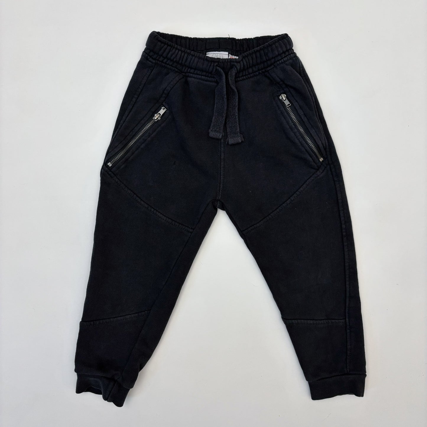 Black Joggers (3-4Y)