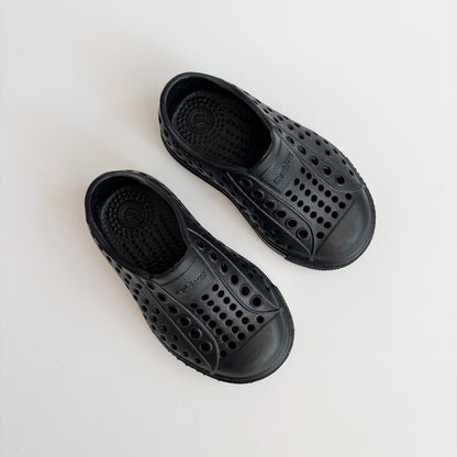 Black Slip On Shoes (4C)