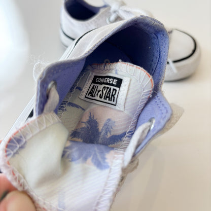 Pale Purple Sneakers (5C)