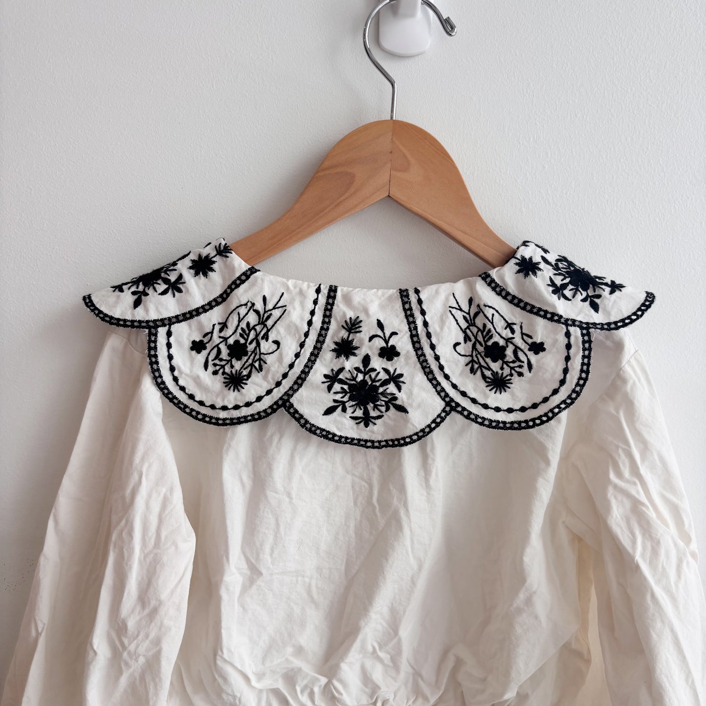 Cropped Embroidered Blouse (6Y)