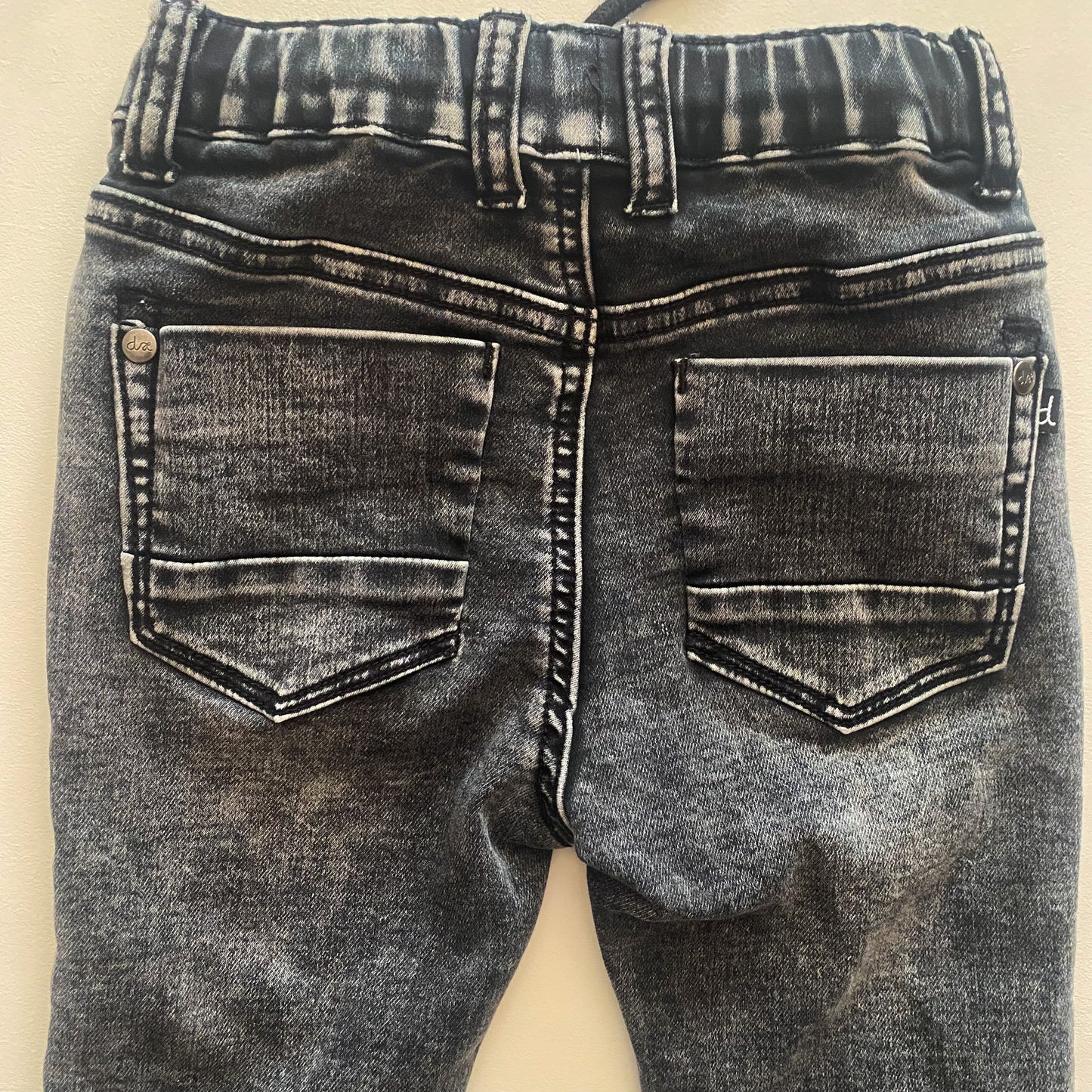 Black Elastic-Waist Jeans (2T)