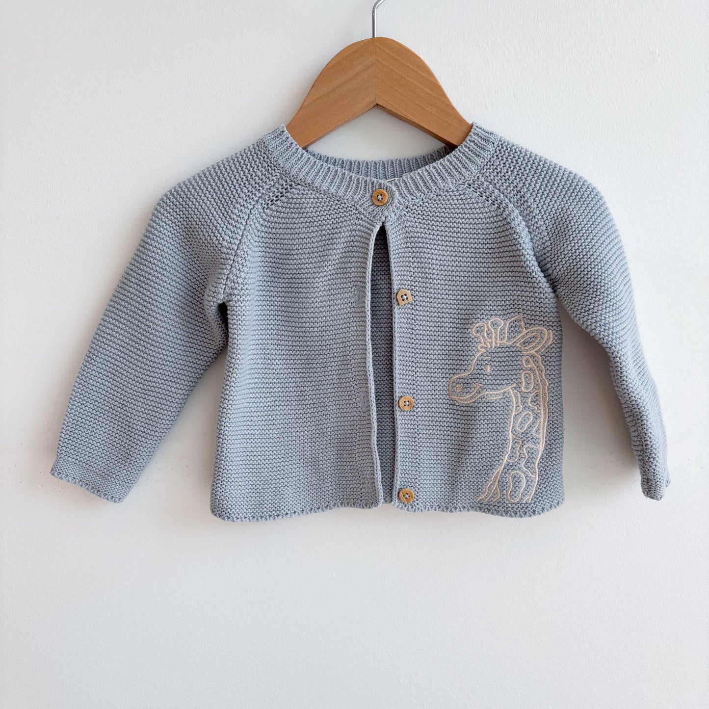 Soft Cardigan w/ Giraffe (0-3M)