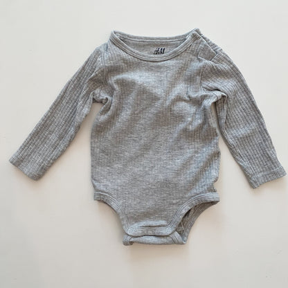 Grey Ribbed Bodysuit (3-6M)