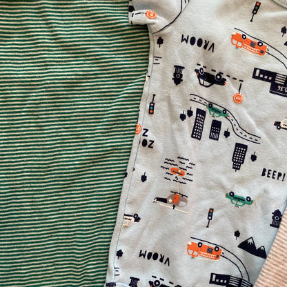 3 x Bodysuits (6-9M)