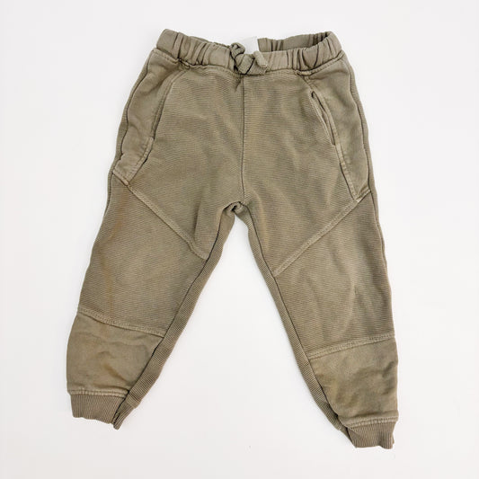 Ribbed Joggers (4T)