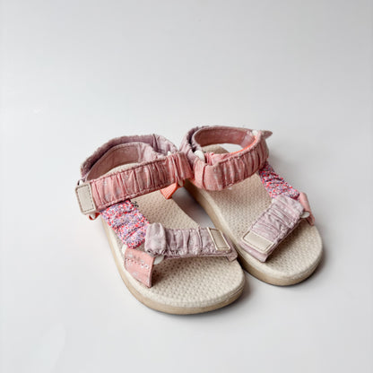 Patchwork Sandals (EU26/9-9.5C)