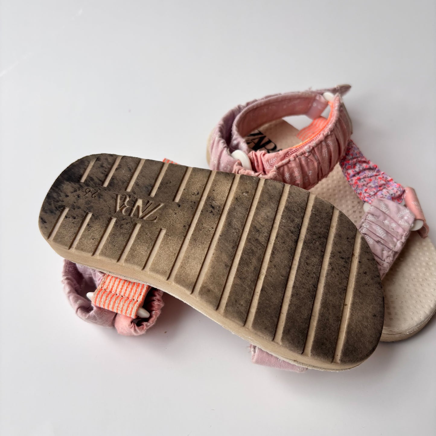 Patchwork Sandals (EU26/9-9.5C)