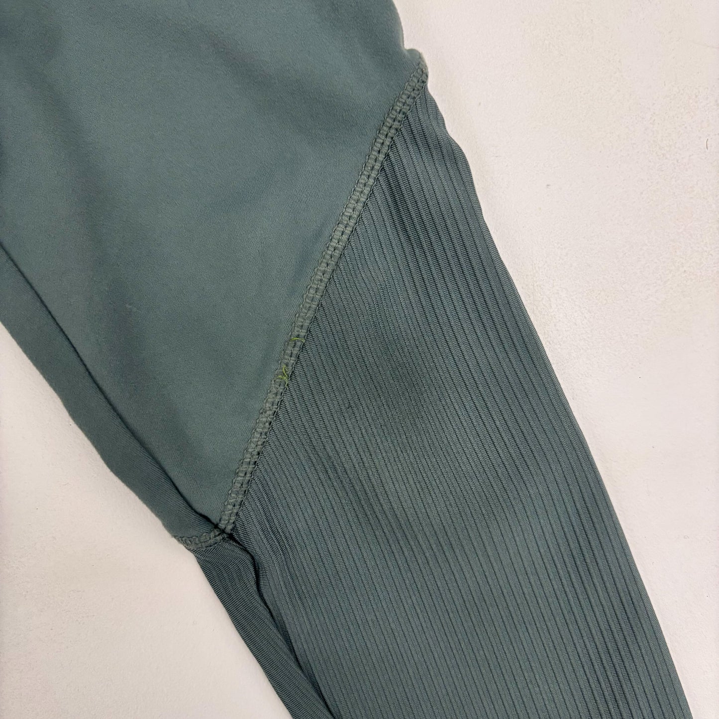 Green Yoga Pants (8-9Y)