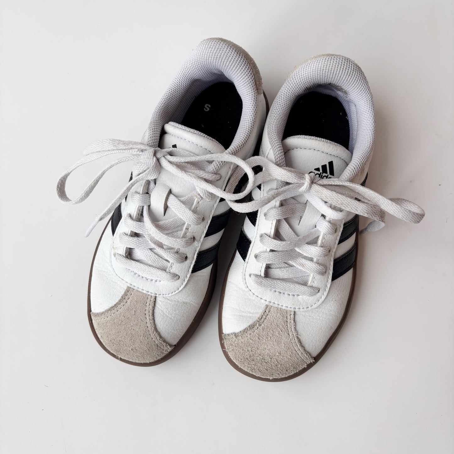 VL Court 3.0 Sneakers (11C)