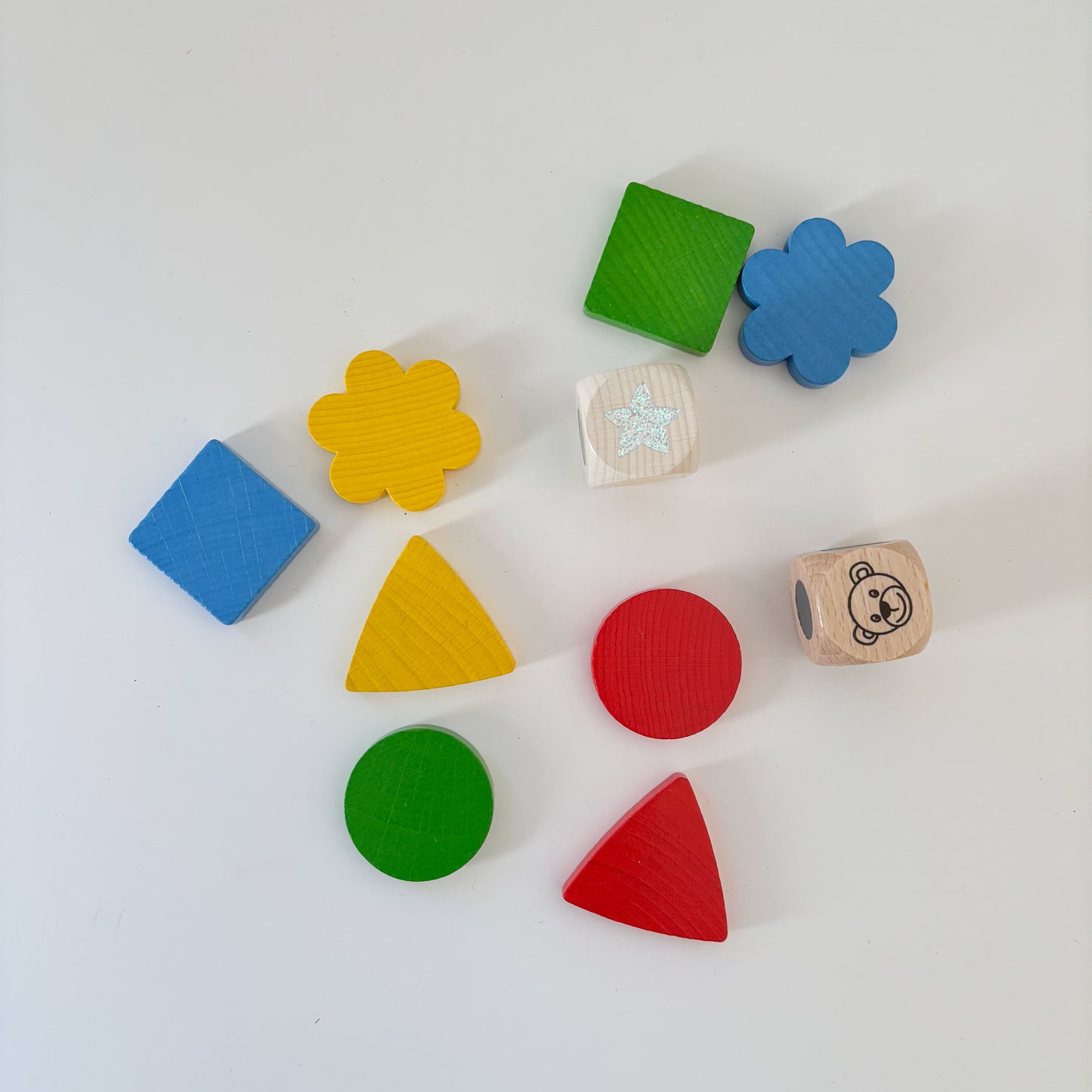 Teddy's Colors & Shapes Game (2+)