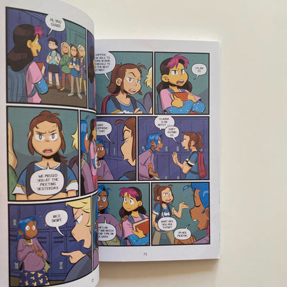 Graphic Novel: Claudia and The New Girl