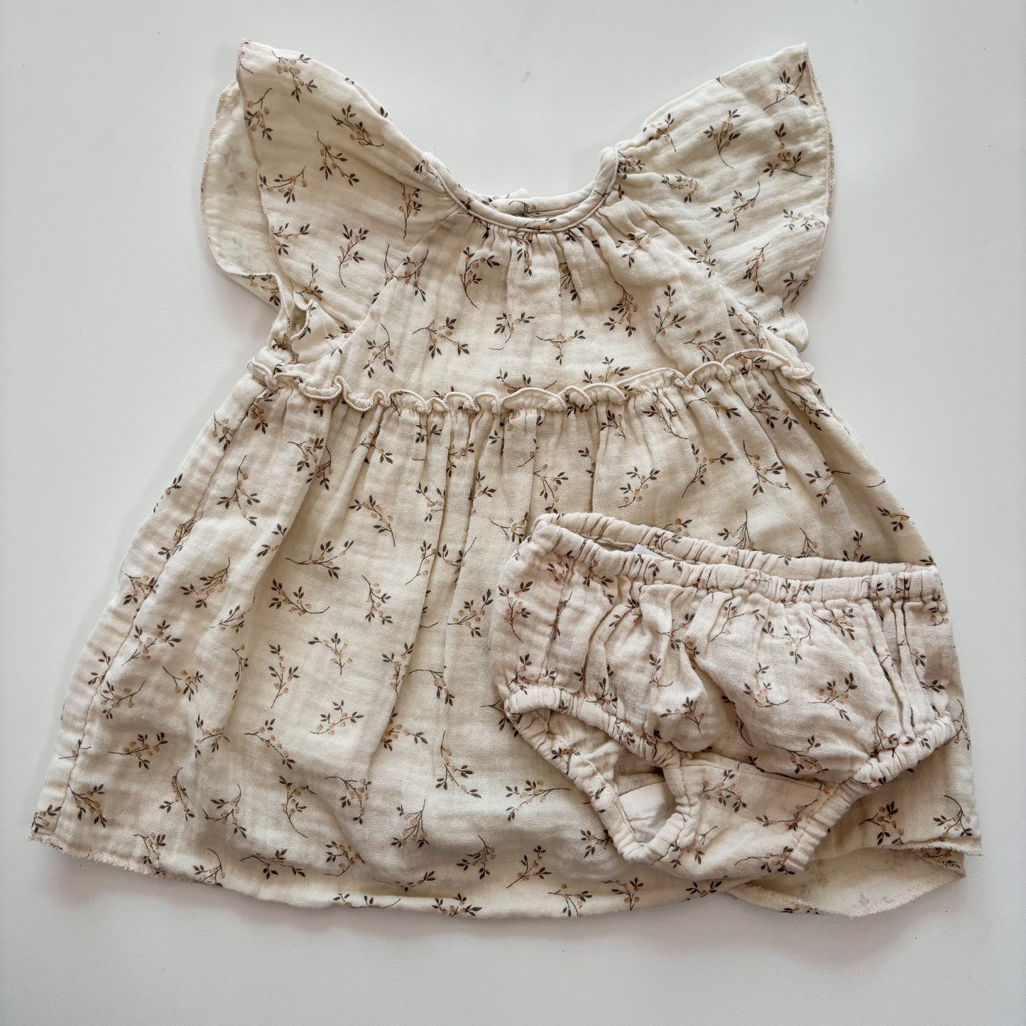 Muslin Floral Dress w/ Bloomers (6-9M)