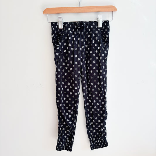 Black Flowy Pants (4T)