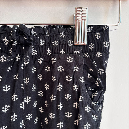 Black Flowy Pants (4T)