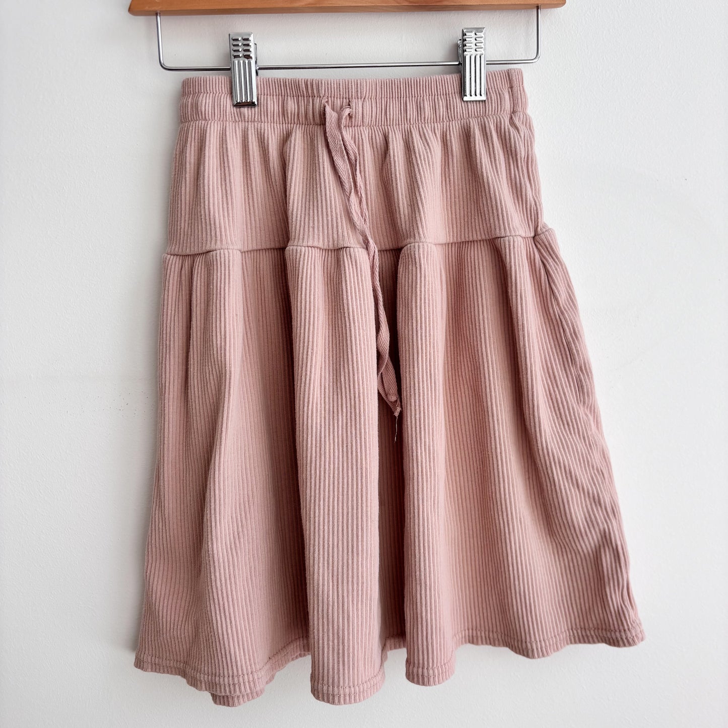 Ribbed Pink Skirt (8Y)